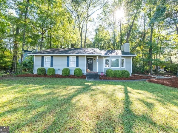 1027 N Plantation Pkwy, Macon, GA 31220