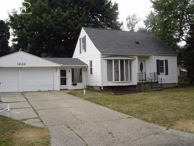 1222 Bel Air Dr photo 1