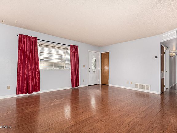 5th image of 9042 E MARGUERITE Avenue