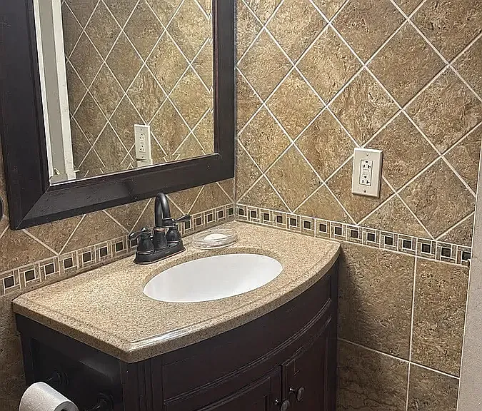 354 Charlesgate Cir — Photo 3
