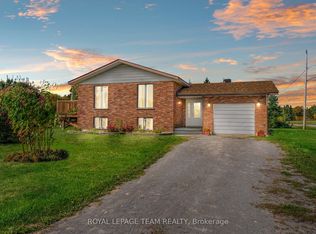 1932 Gore Line Rd, Whitewater Region, ON K0J 2L0