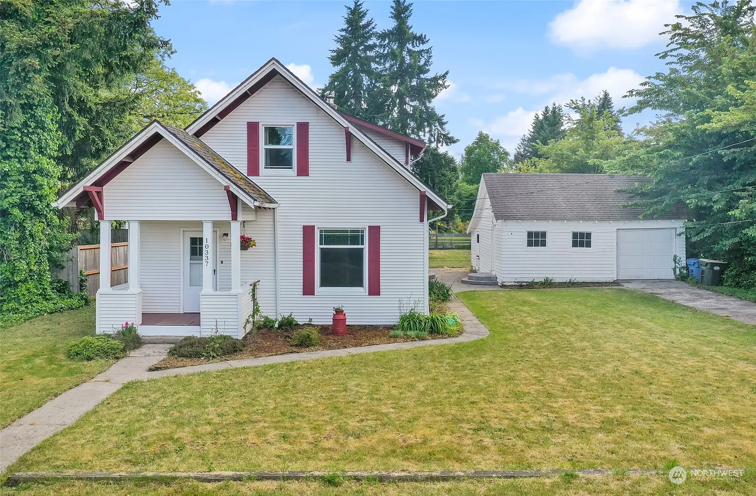10337 184th Avenue SW photo 1