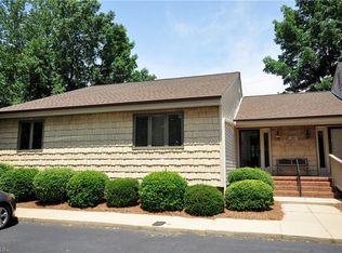 134 Old Mill Rd APT E, High Pt, NC 27265