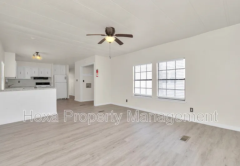2511 FM 646 Rd N #6 — Photo 12