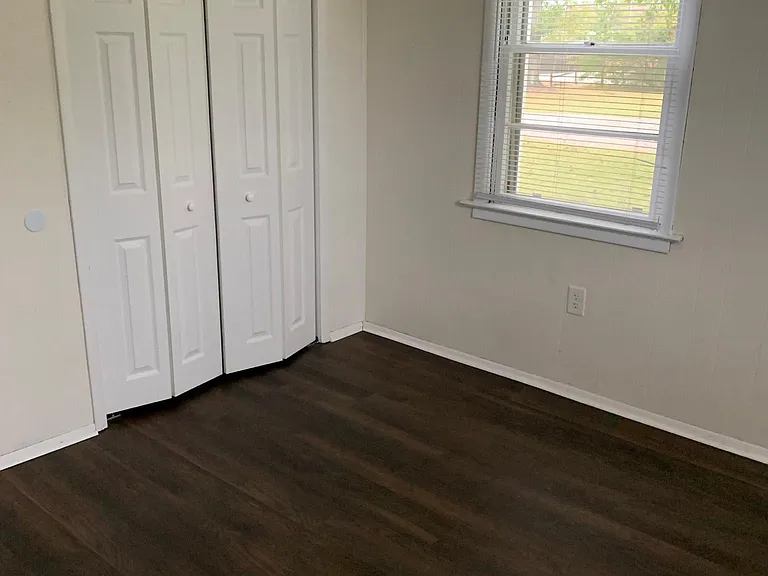 302 Forestview St — Photo 13