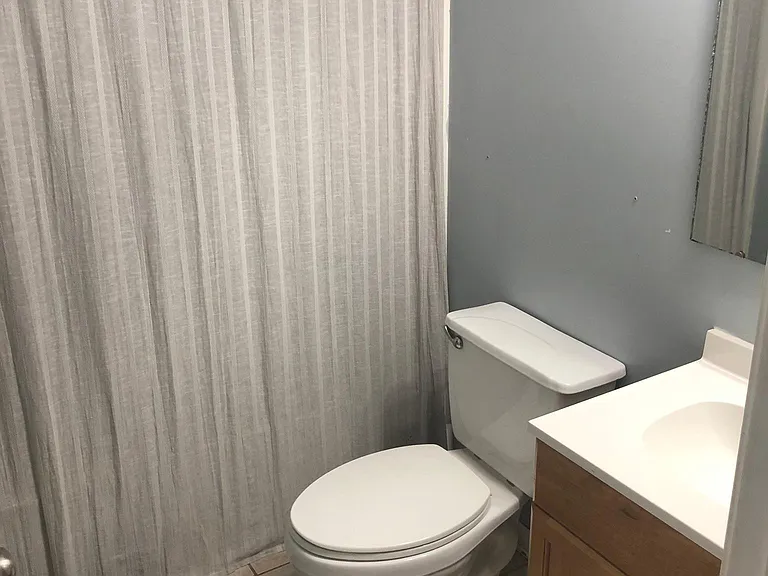412 Fulton Dr — Photo 24