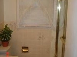 5317 N 44th Ave, Omaha, NE 68111