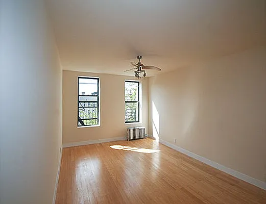 Rented by SW Queens Mezzanine | media 20