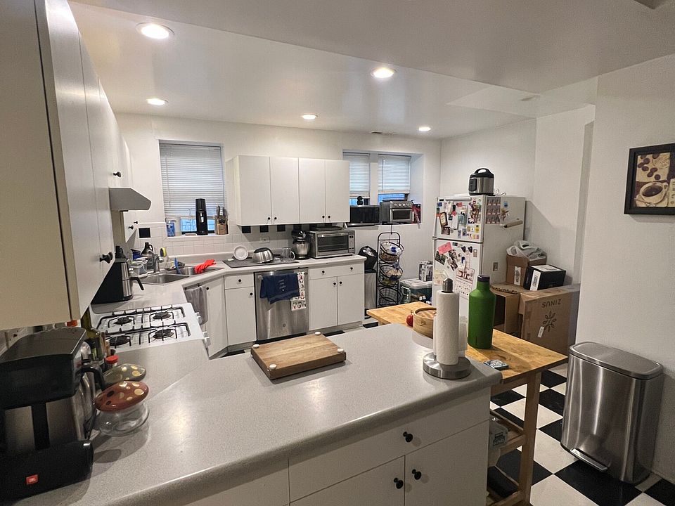 1st image of 3124 W Logan Blvd #G