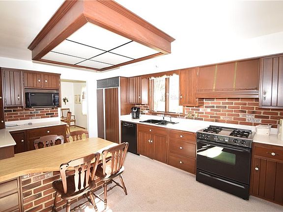 5th image of 4464 Little Johns Pl
