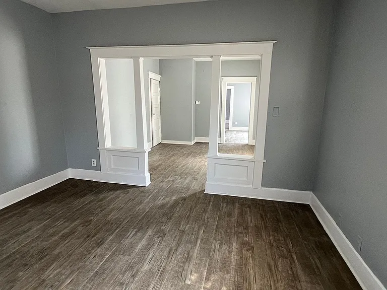 1529 Hiatt St — Photo 15