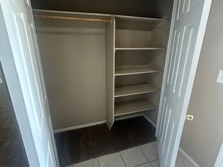 2744 W Ceres Ct — Photo 17