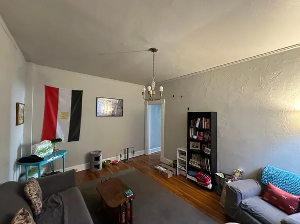 228 W McMillan St, Cincinnati, OH