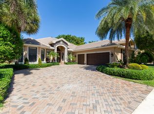 10333 Trianon Pl, Wellington, FL 33449