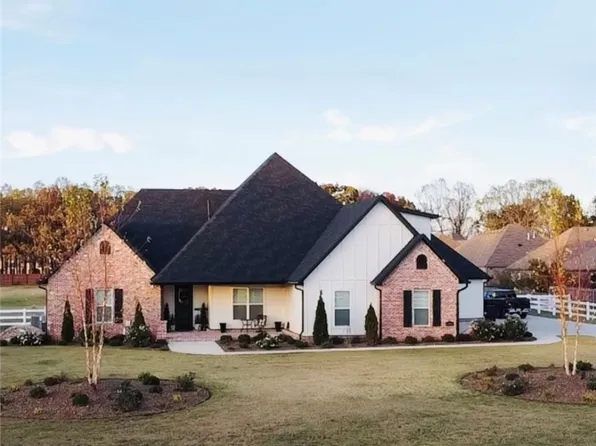 5923 W Sant Antonio Ave, Springdale, AR 72762