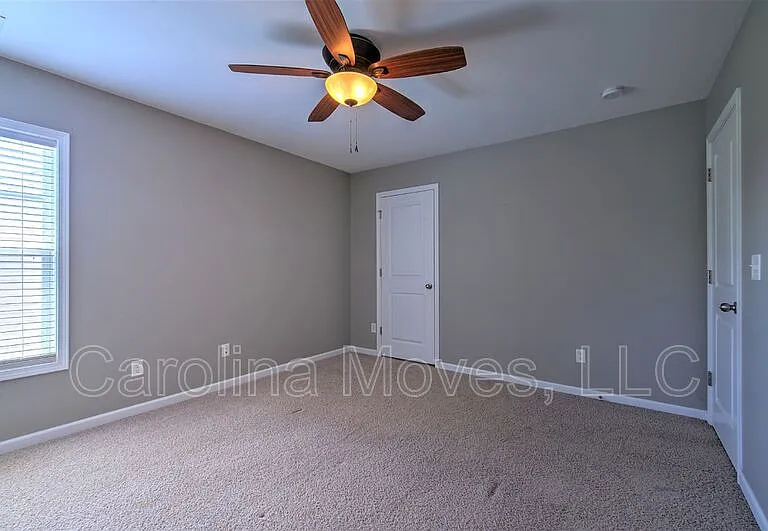 256 Barbours Ln — Photo 18