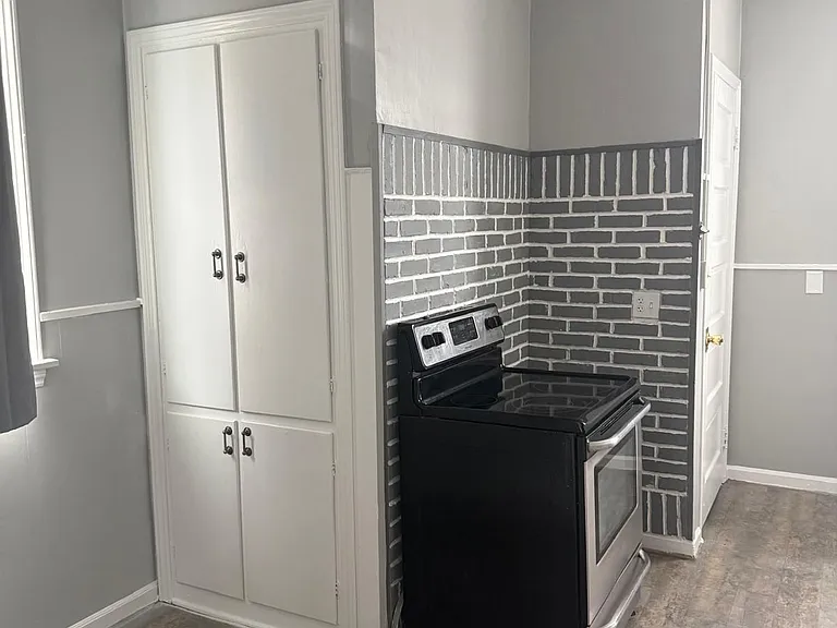 34 Ellison St #34 — Photo 2