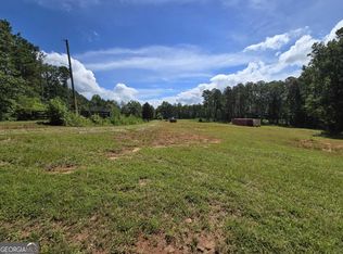 323 Dixon Rd, Newnan, GA 30263