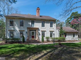 39 Glen Lake Dr, Medford, NJ 08055