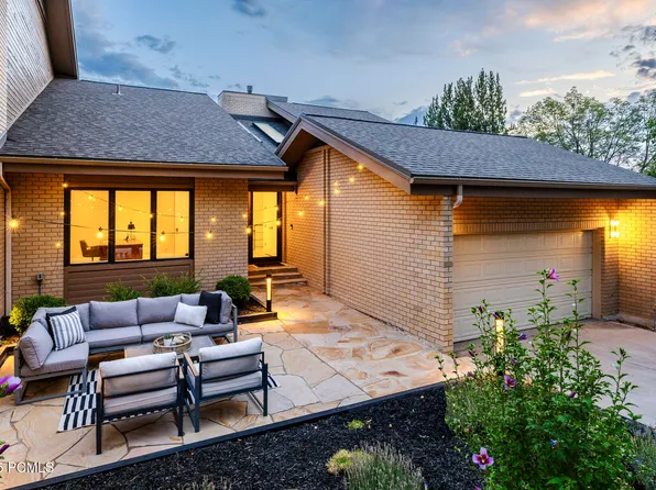 825 N Juniperpoint Ct, Salt Lake City, UT 84103