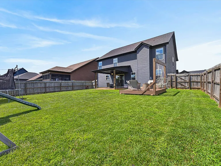 1200 Eagles Nest Ln — Photo 32