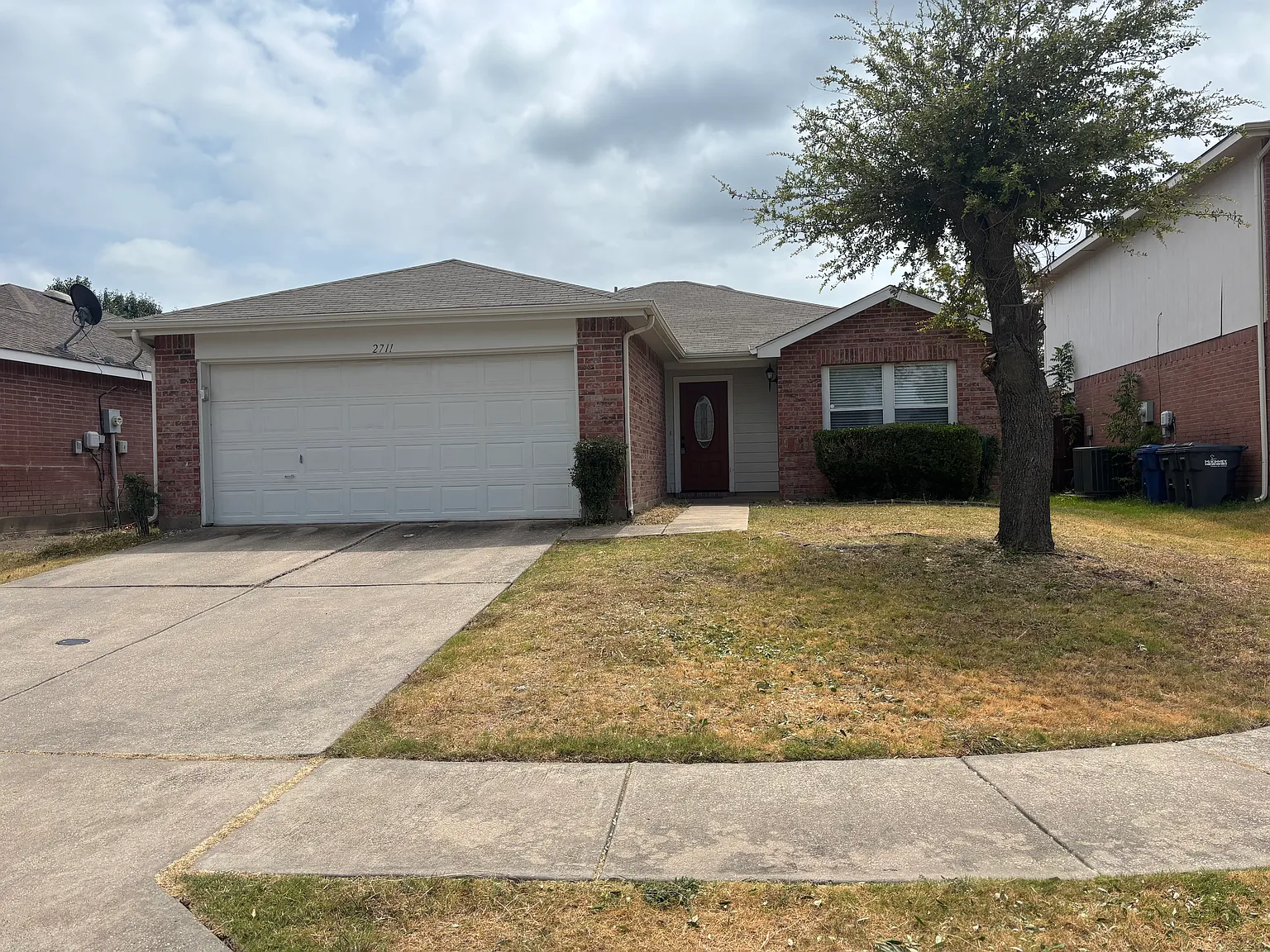 3 bed, 1249 sqft, $1,880 — Photo 2