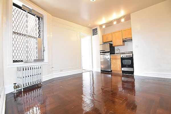 1st image of 267 Edgecombe Ave APT 2D