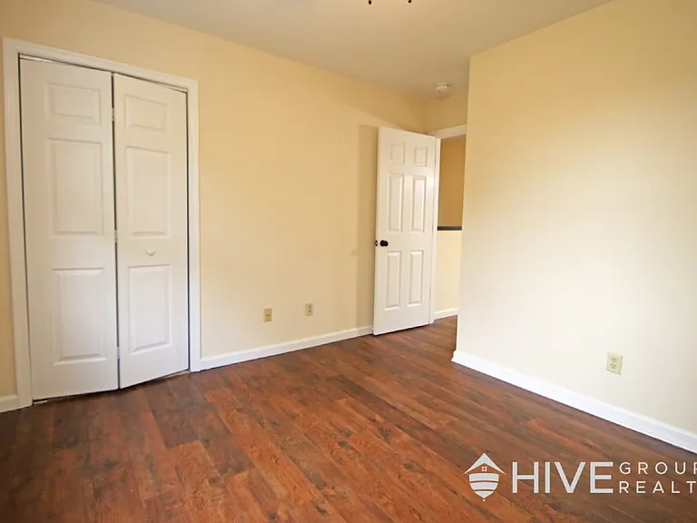 1345 Goldfinch Dr — Photo 19