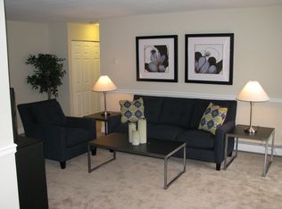 248 Spring St APT 15, Naugatuck, CT 06770