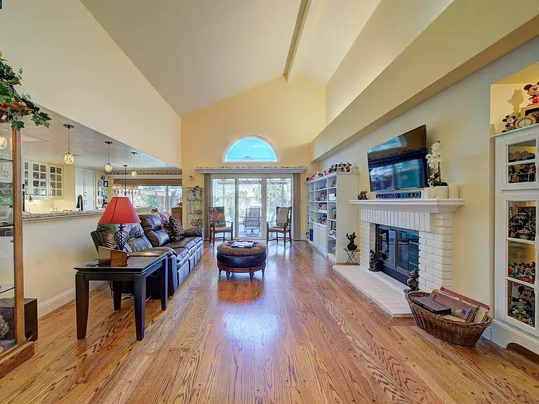 3000 Marble Canyon Pl — Photo 8