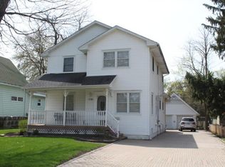 114 W Bloomingdale Rd, Itasca, IL 60143