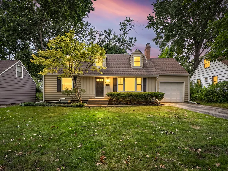 7318 Rosewood St — Photo 1