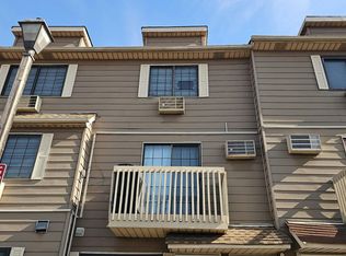 132A Lamped Loop #86, Staten Island, NY 10314