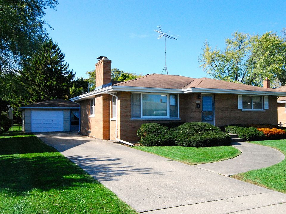 1st image of 806 Washington Park