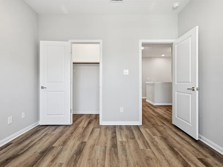 9906 Clark Canyon Ln — Photo 33