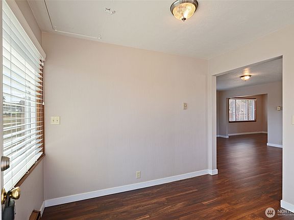 5th image of 1311 Park Avenue