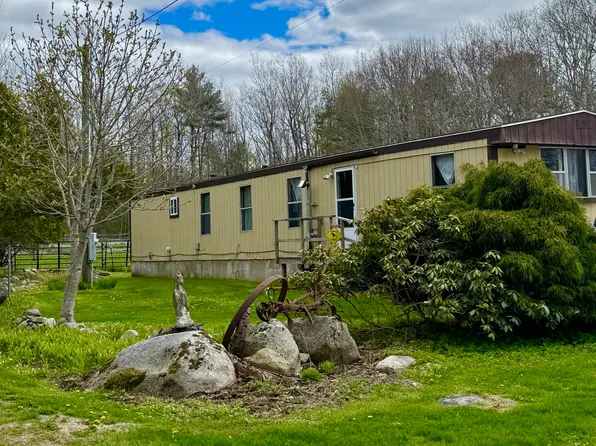 678 Mines Road, Sedgwick, ME 04676