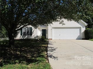 1127 Slate Ridge Rd, Matthews, NC 28104