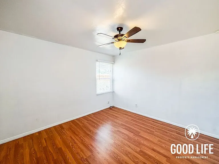 6074 Rock St — Photo 16