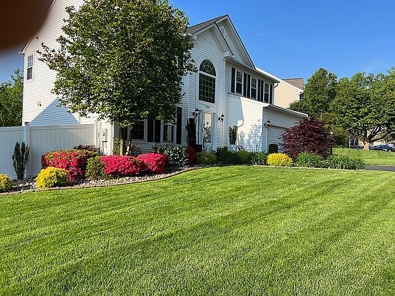 3rd image of 5123 Olivia Way
