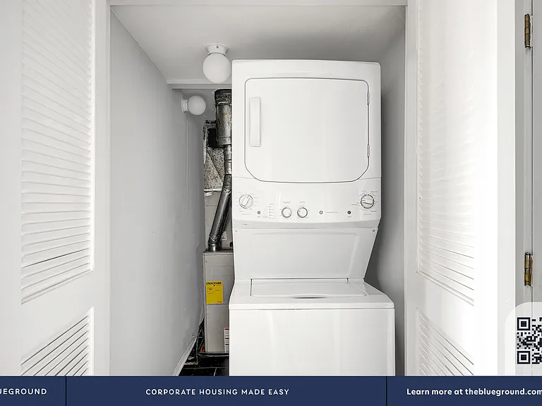Washer/Dryer in Apartment