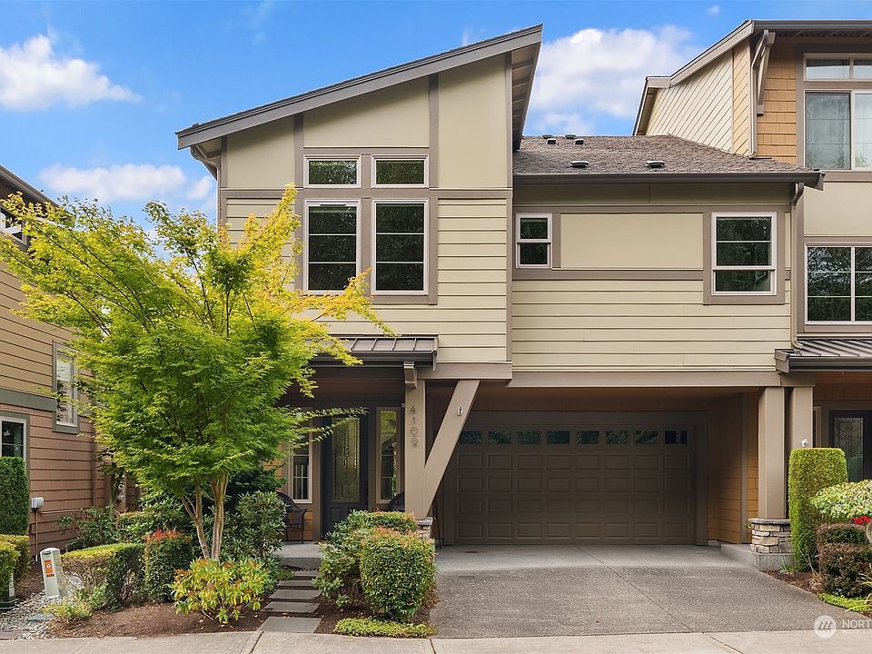 Welcome to Barbee Mill and this stunning 2,130 square foot NW contemporary home!>