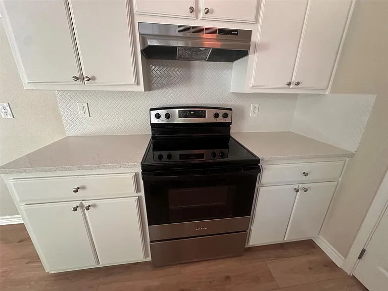 738 Wayne Avenue_7_07062026