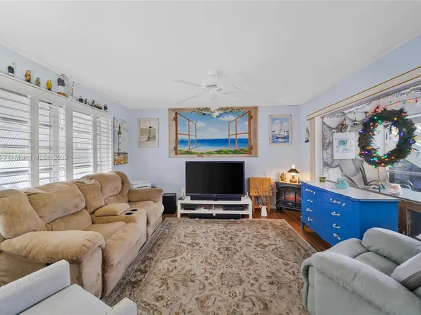 1631 NW 46th Ave #124, Lauderhill, FL 33313