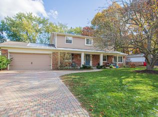 37258 Forestview Ct, Clinton Township, MI 48036