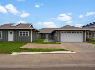 117 Oliona St, Makawao, HI 96768