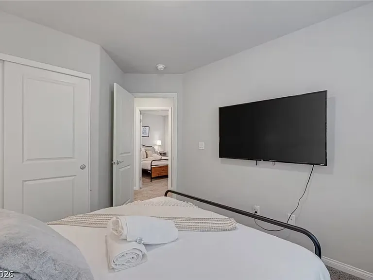 8244 Selenite St — Photo 11