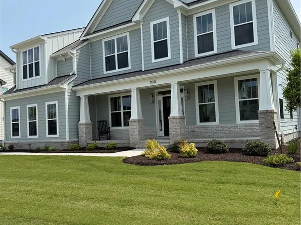 109 Hessian Loop, Chesapeake, VA 23322