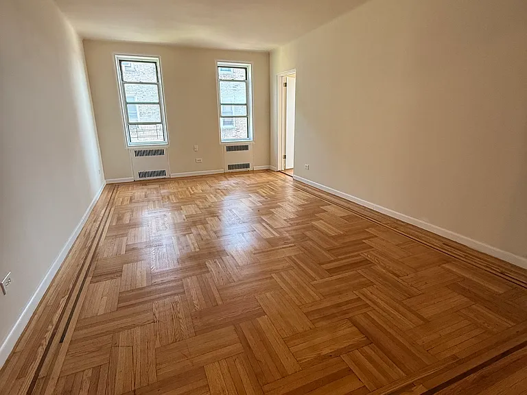 120 Kenilworth Pl #4 — Photo 5