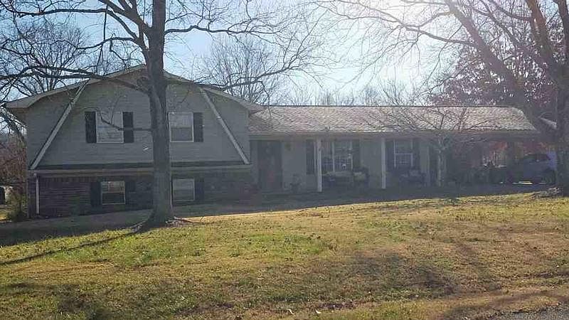 2nd image of 160 N West Cir NW